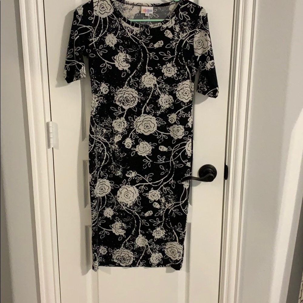 LuLaroe Julia